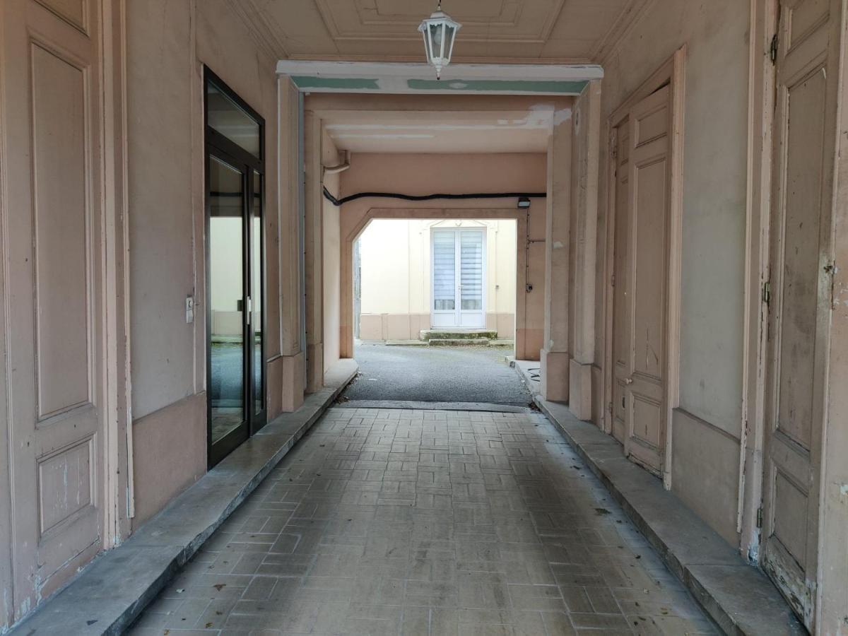 Appartement Gare Avec Parking รูออง ภายนอก รูปภาพ
